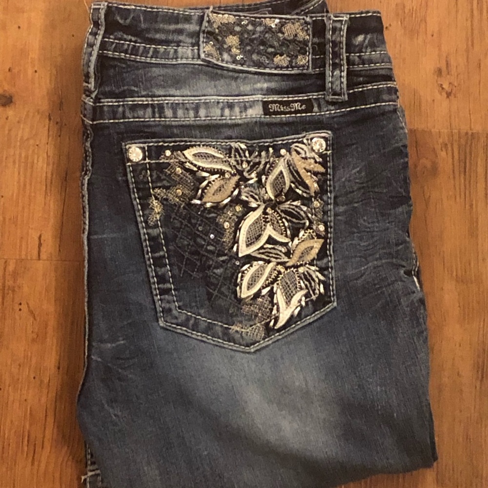 Miss Me Bootcut jeans size 31x32